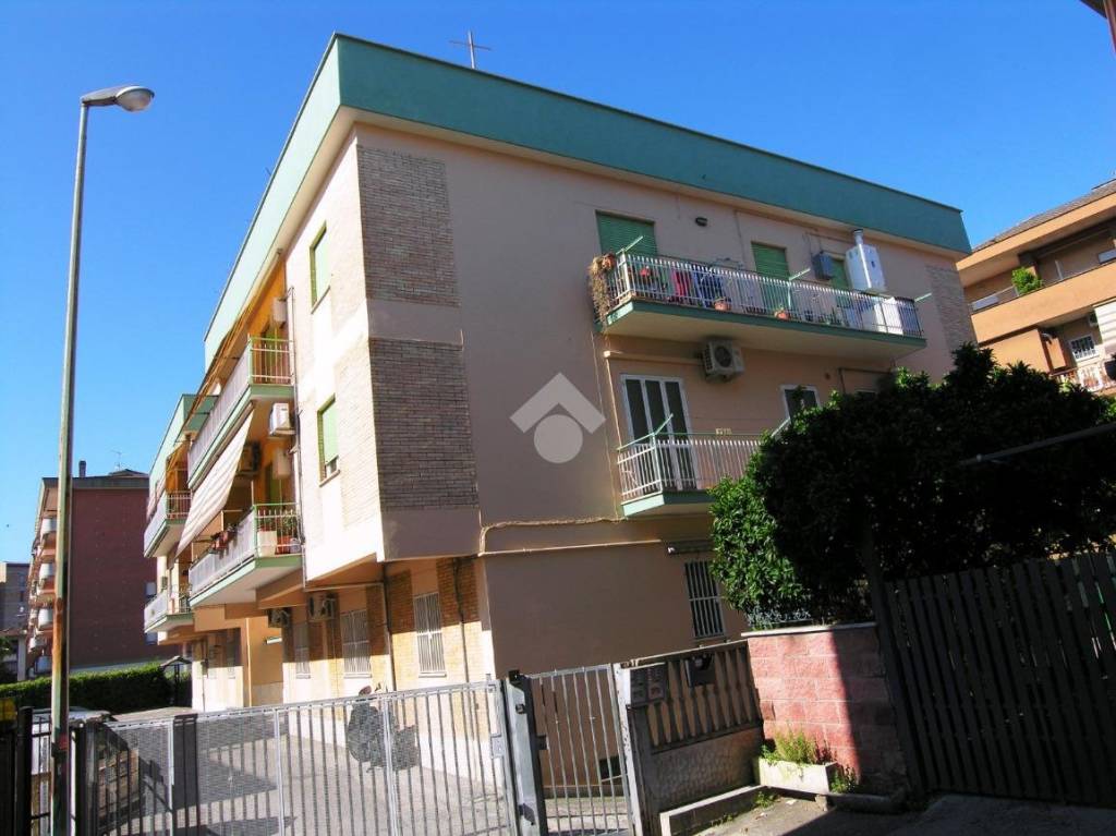 appartamento in vendita ad Aprilia