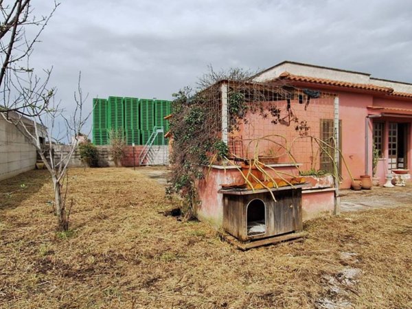 casa indipendente in vendita ad Aprilia