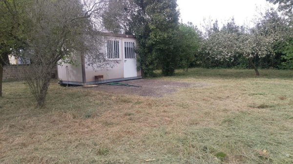 terreno agricolo in vendita ad Aprilia in zona Campo di Carne
