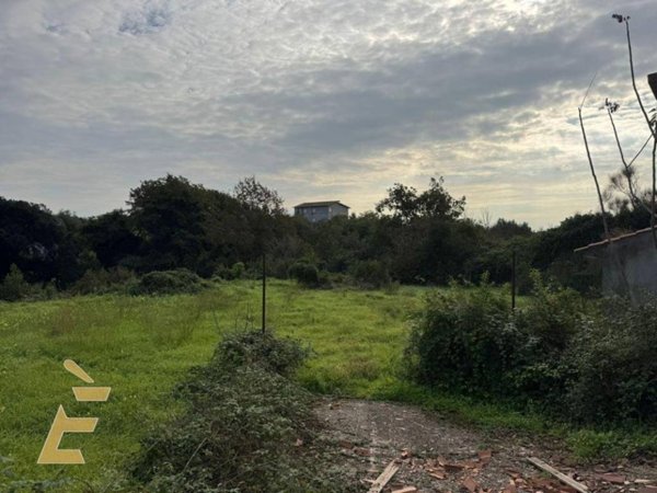 casa indipendente in vendita ad Aprilia in zona Campoleone