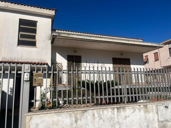 casa indipendente in vendita ad Aprilia