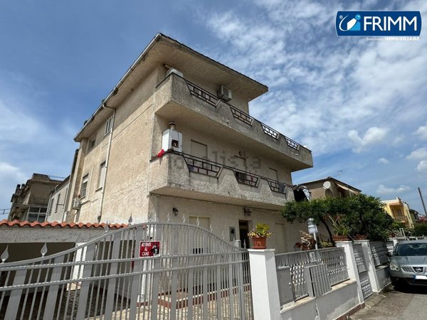 appartamento in vendita ad Aprilia
