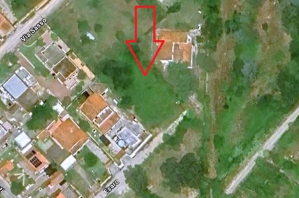 appartamento in vendita ad Aprilia in zona Cogna