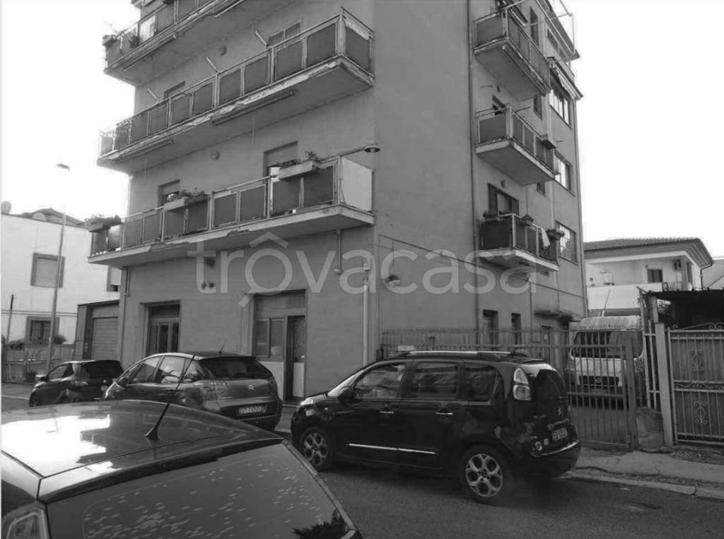 appartamento in vendita ad Aprilia