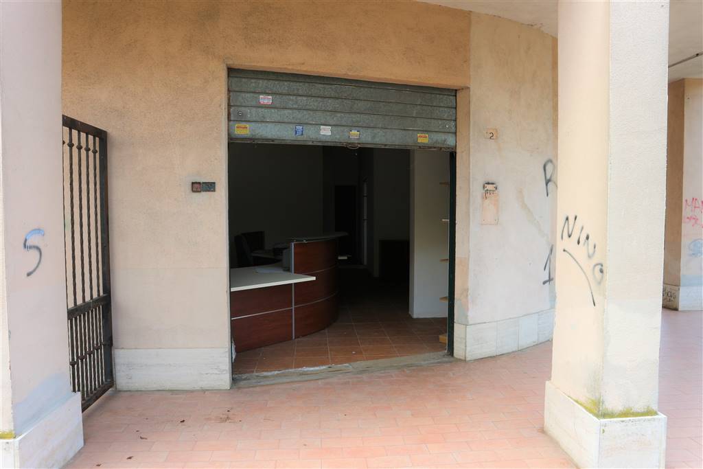 ufficio in vendita ad Aprilia