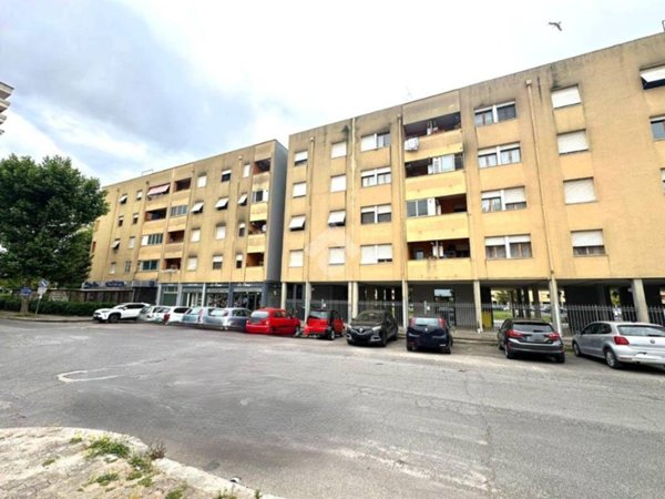 appartamento in vendita ad Aprilia