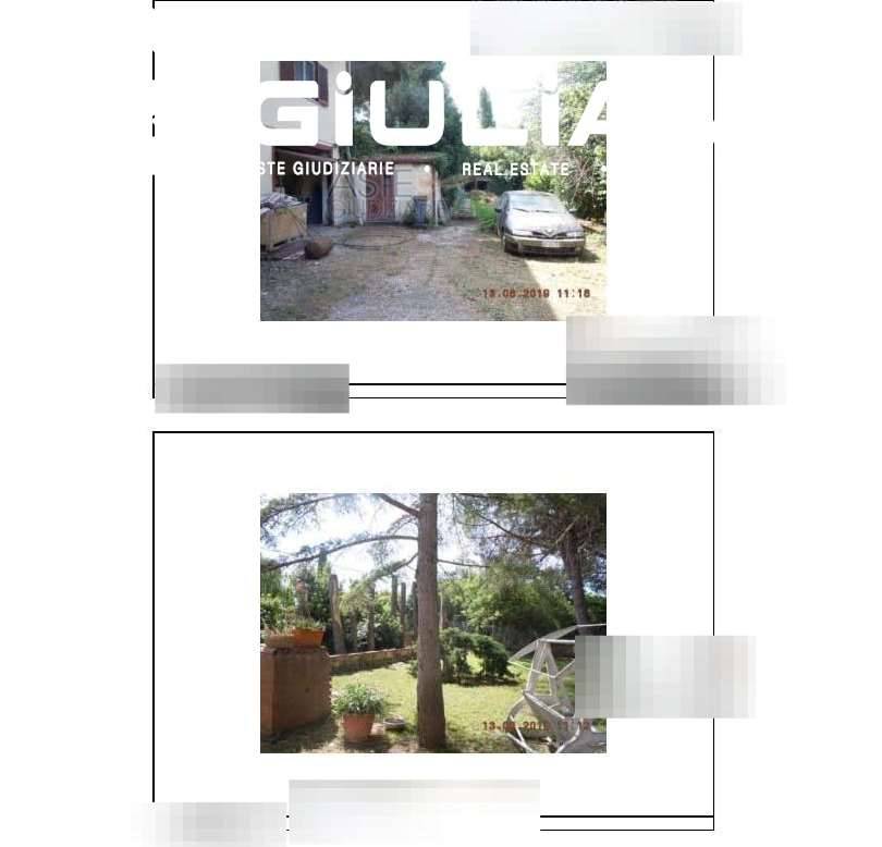 casa indipendente in vendita ad Aprilia in zona Fossignano