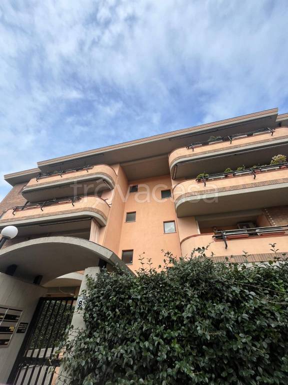 appartamento in vendita ad Aprilia