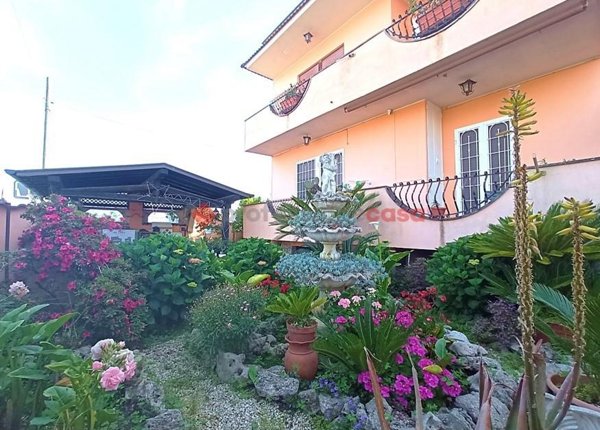 casa indipendente in vendita ad Aprilia