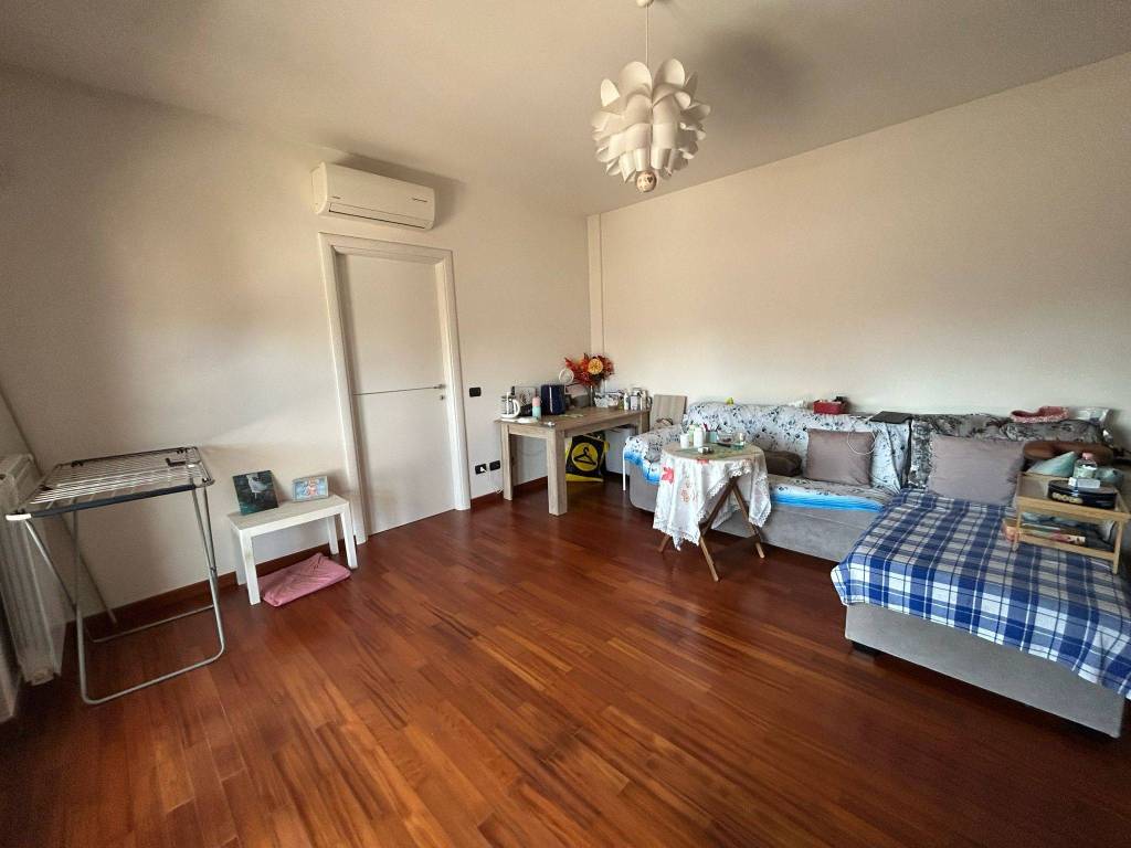 appartamento in vendita ad Aprilia