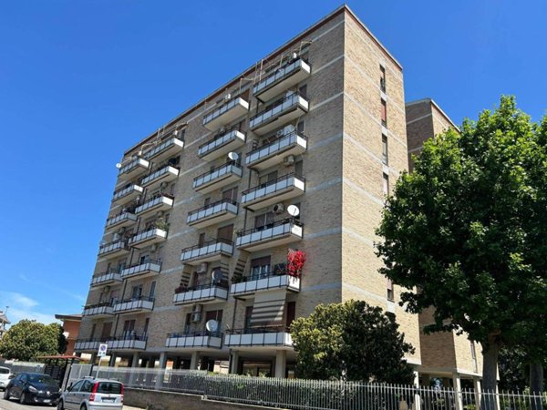 appartamento in vendita ad Aprilia