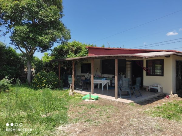 casa indipendente in vendita ad Aprilia in zona Pantanelle