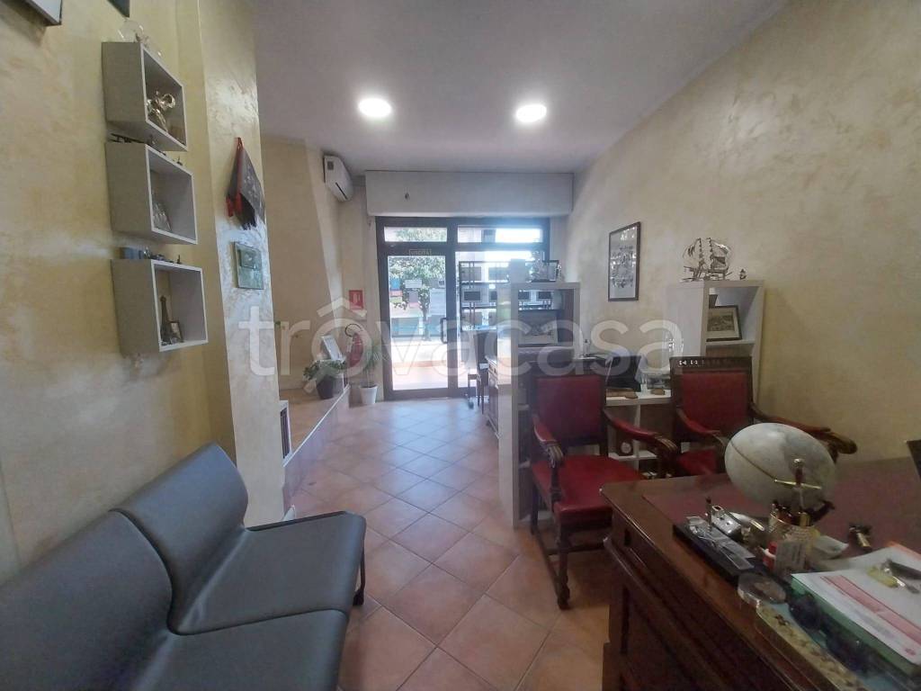 quadrivano in vendita ad Aprilia