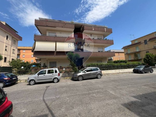 appartamento in vendita ad Aprilia