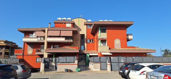 locale di sgombero in vendita ad Aprilia