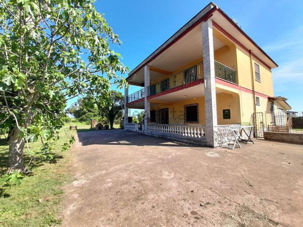casa indipendente in vendita ad Aprilia