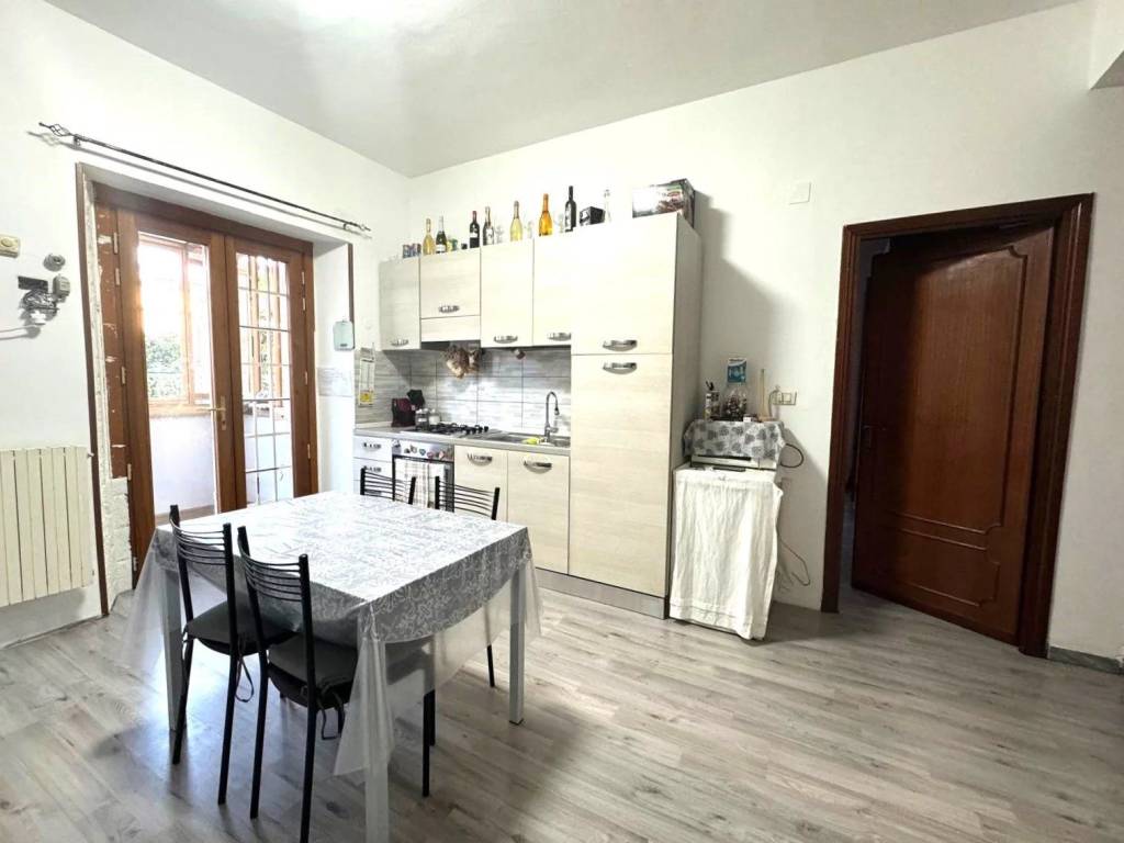 appartamento in vendita ad Aprilia