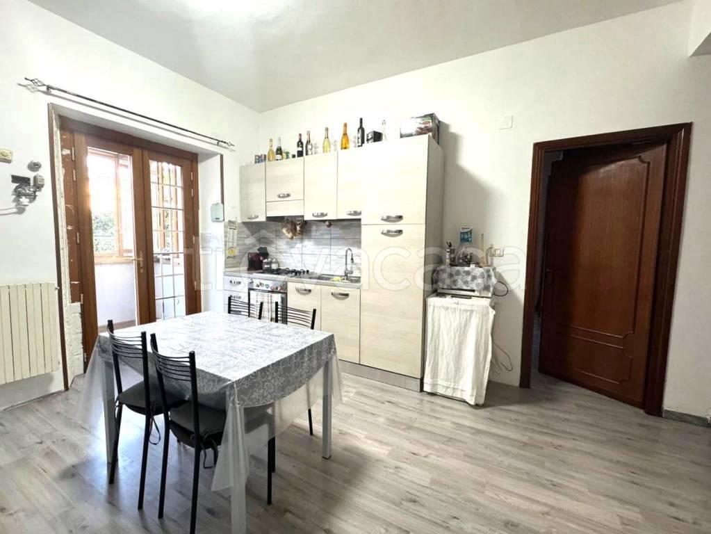 appartamento in vendita ad Aprilia