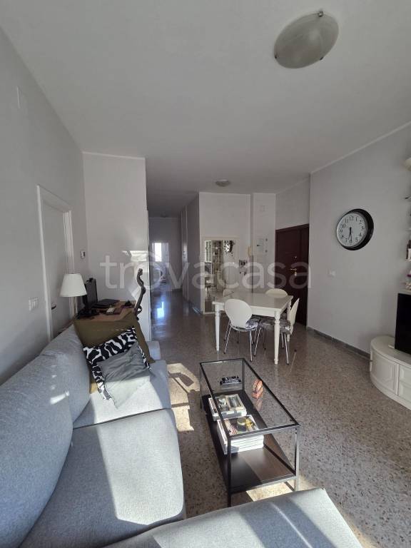 appartamento in vendita ad Aprilia