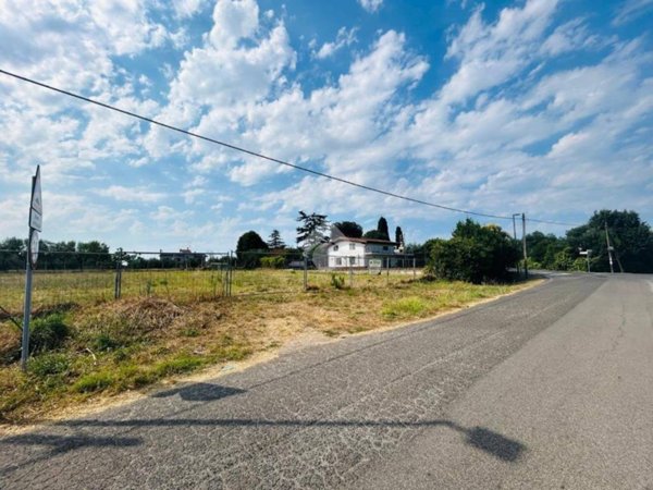 terreno agricolo in vendita ad Aprilia in zona Riserva Nuova