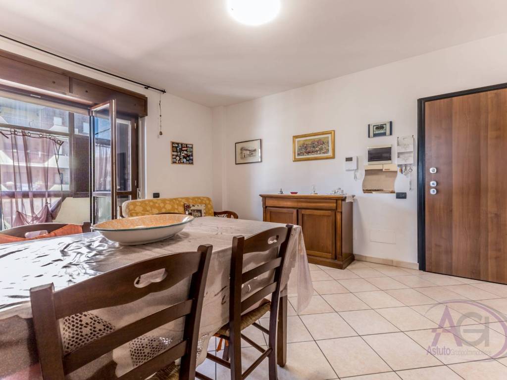 appartamento in vendita ad Aprilia