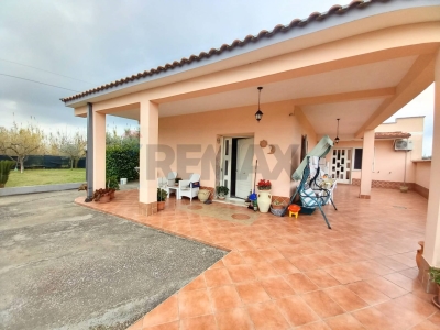 casa indipendente in vendita ad Aprilia