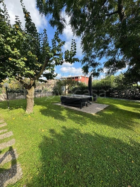 casa indipendente in vendita ad Aprilia