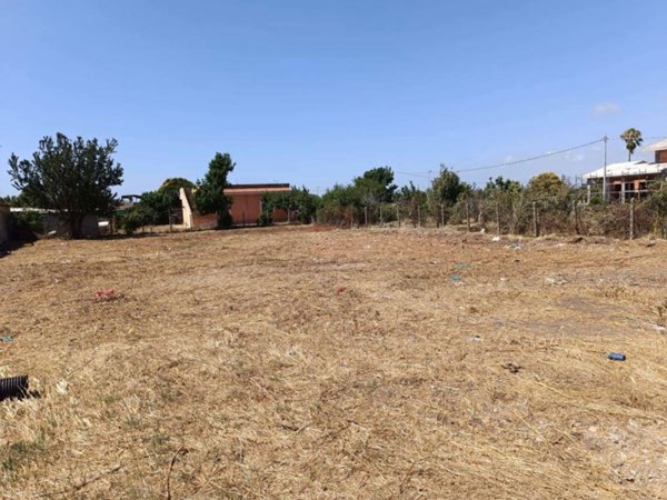 casa indipendente in vendita ad Aprilia in zona Cogna