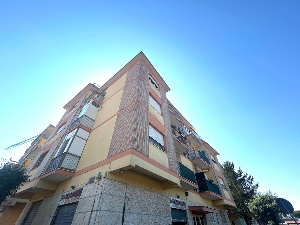 appartamento in vendita ad Aprilia