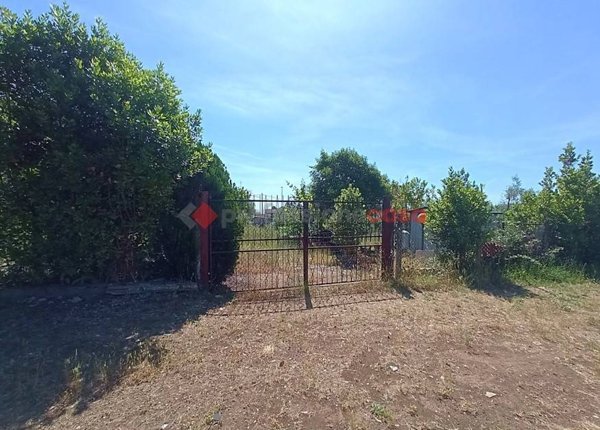 terreno agricolo in vendita ad Aprilia in zona Fossignano