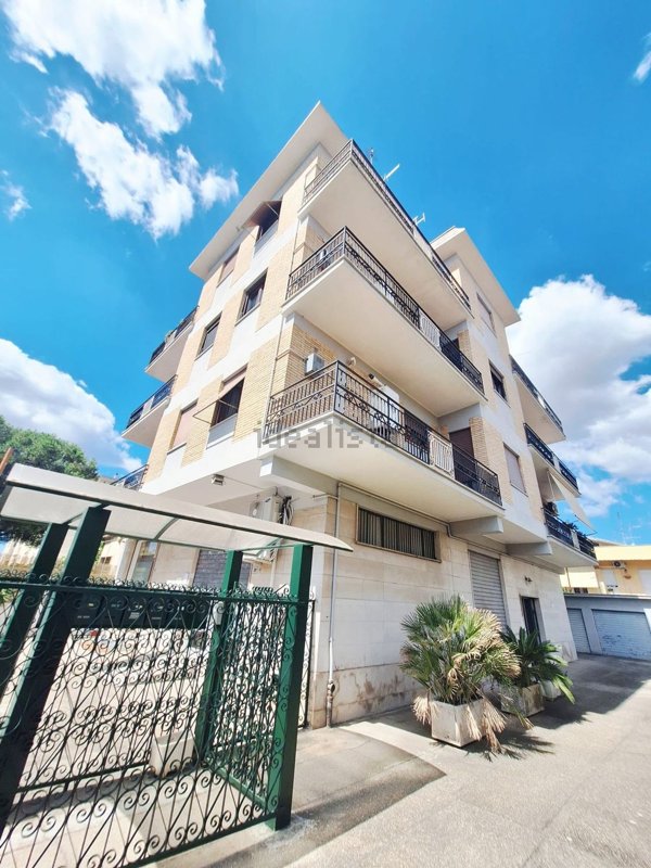 appartamento in vendita ad Aprilia