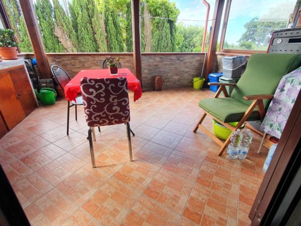 appartamento in vendita ad Aprilia in zona Cogna