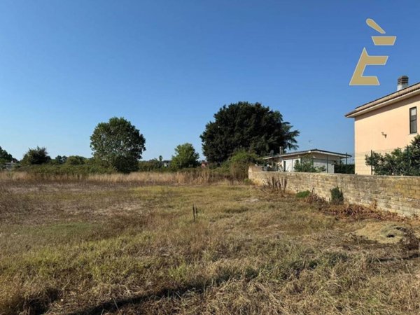 terreno agricolo in vendita ad Aprilia