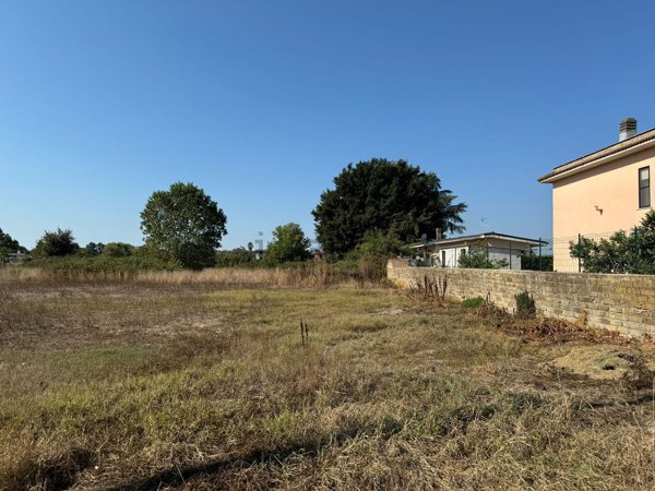 terreno agricolo in vendita ad Aprilia