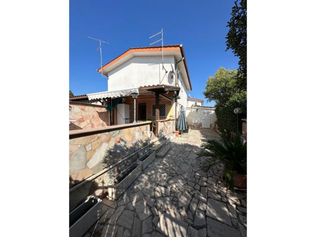 appartamento in vendita ad Aprilia