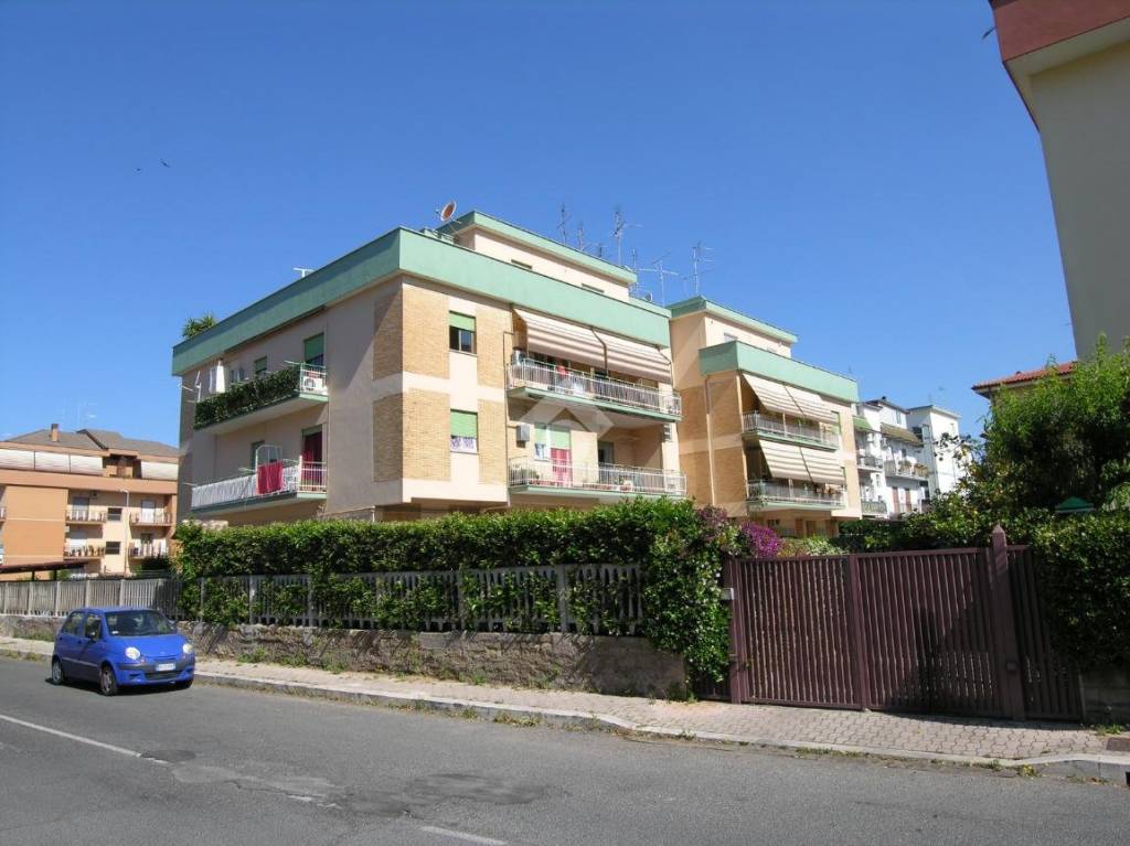 appartamento in vendita ad Aprilia