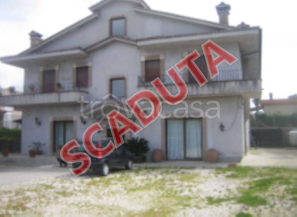 appartamento in vendita ad Aprilia