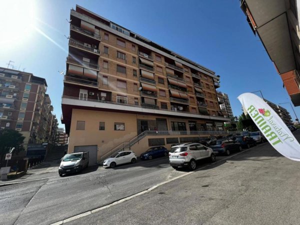 appartamento in vendita ad Aprilia