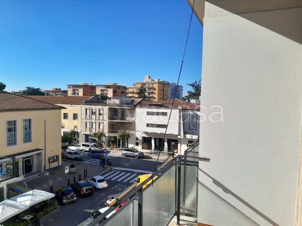 appartamento in vendita ad Aprilia