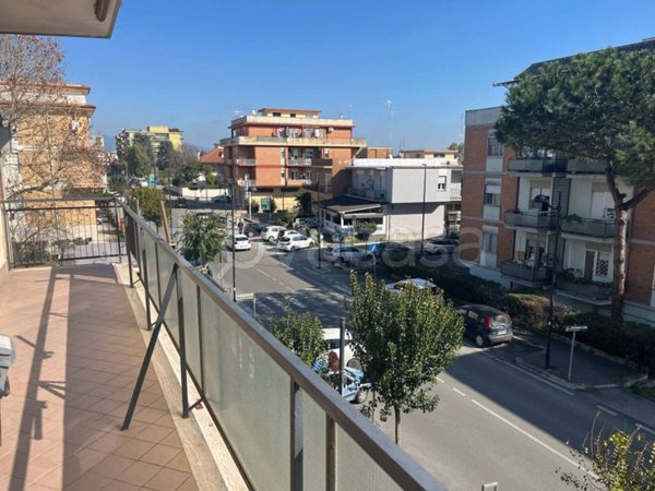 appartamento in vendita ad Aprilia