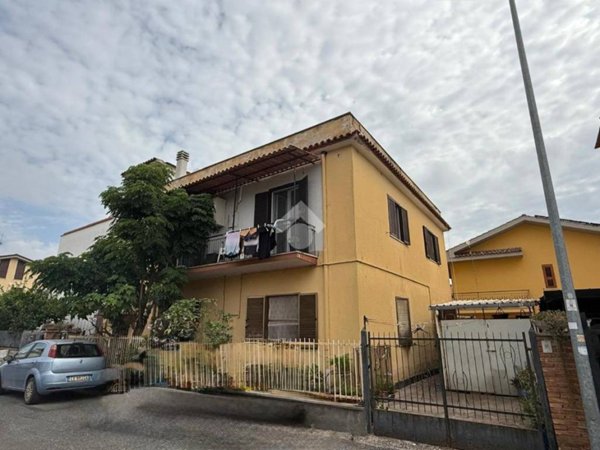 appartamento in vendita ad Aprilia