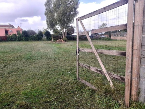 terreno agricolo in vendita ad Aprilia in zona Campoverde