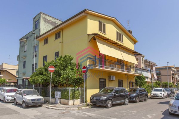 casa indipendente in vendita ad Aprilia