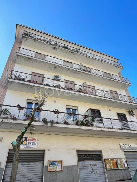 appartamento in vendita ad Aprilia