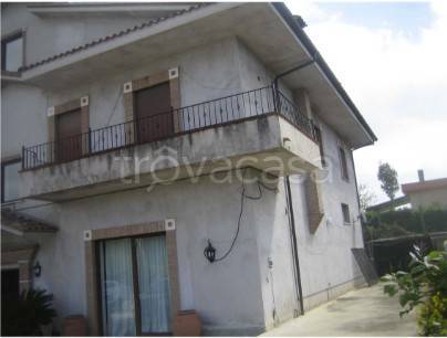 appartamento in vendita ad Aprilia
