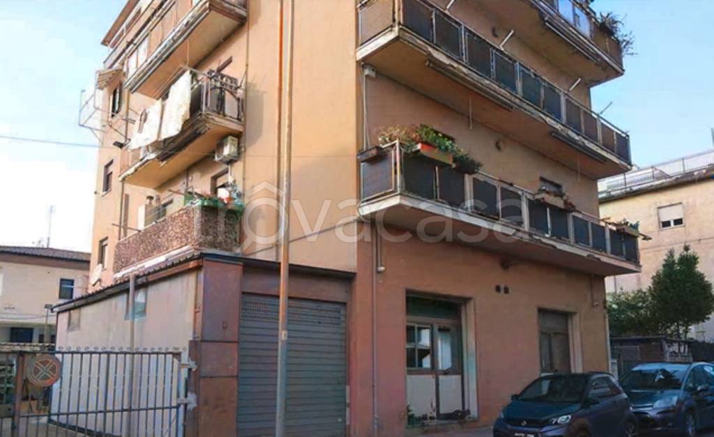 appartamento in vendita ad Aprilia