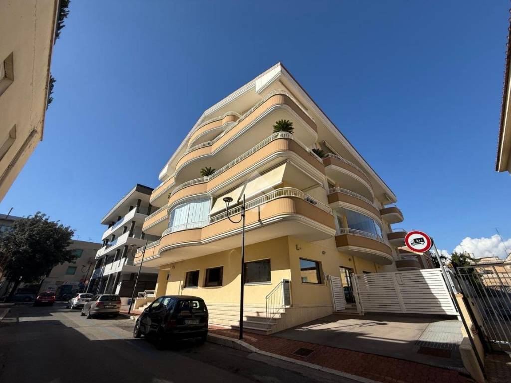 appartamento in vendita ad Aprilia