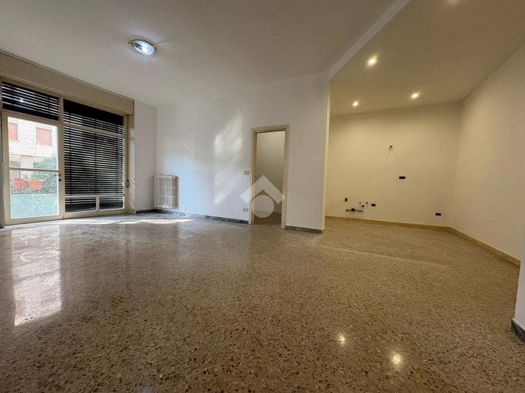 appartamento in vendita ad Aprilia