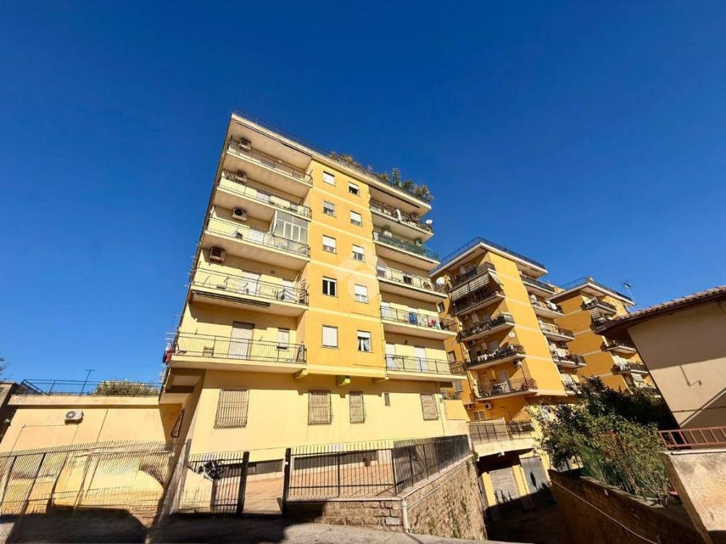 appartamento in vendita ad Aprilia
