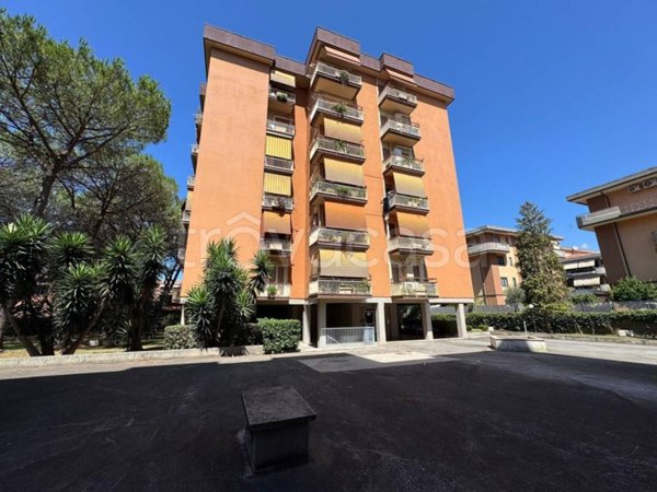 appartamento in vendita ad Aprilia